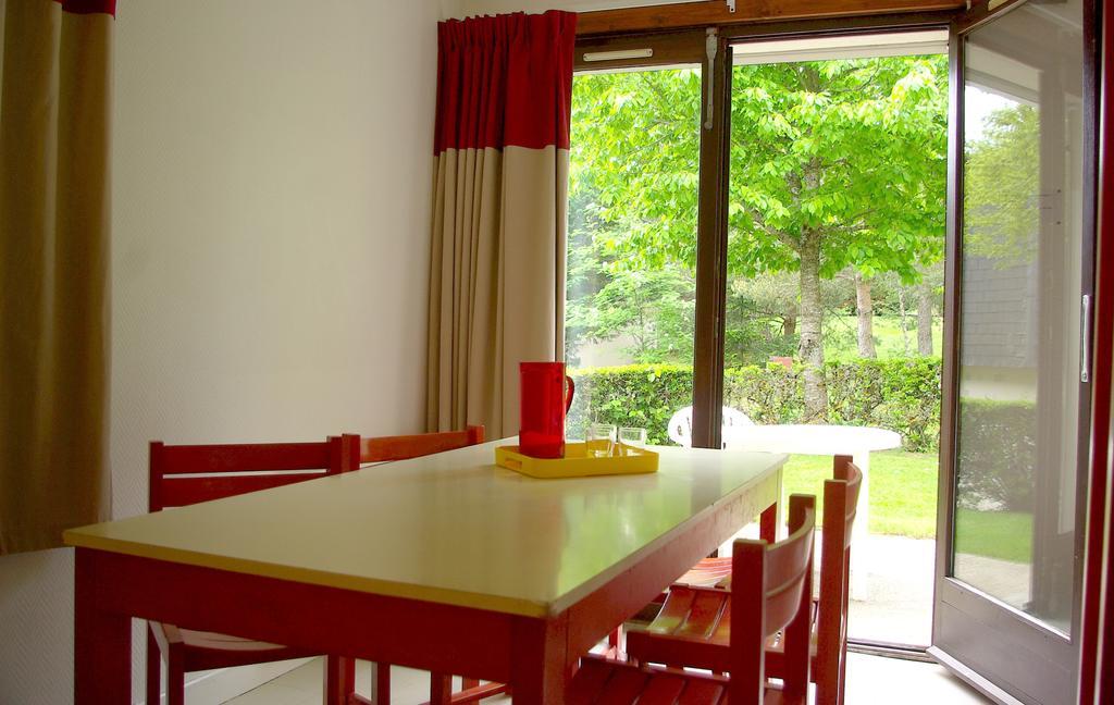 Vvf Aubrac Hotel Chaudes-Aigues Kamer foto