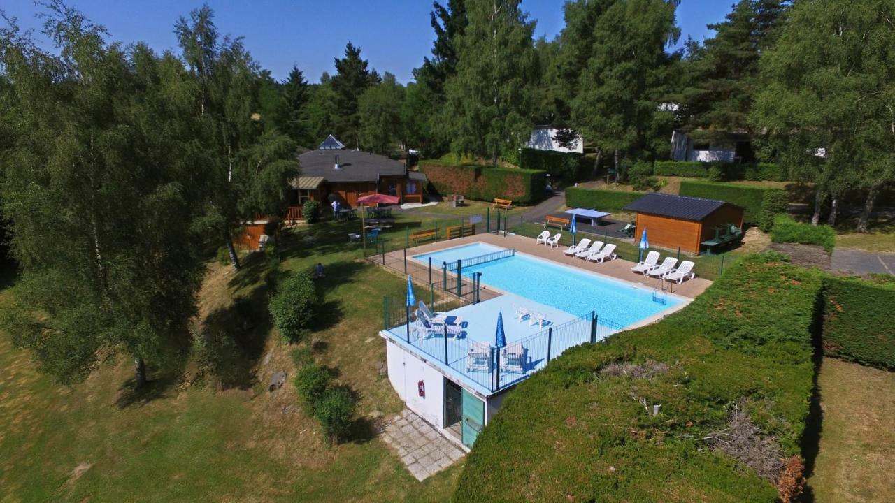 Vvf Aubrac Hotel Chaudes-Aigues Buitenkant foto